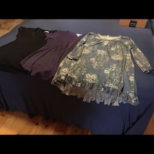 Size Medium maternity lot (33 items)